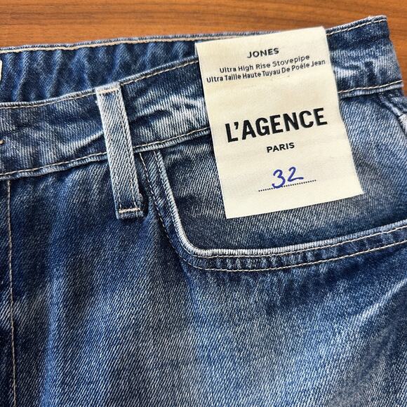 L'AGENCE Jones Ultra High Rise Stovepipe Jeans, MSRP $295, Quiet Luxury, size 32 - Picture 5 of 10